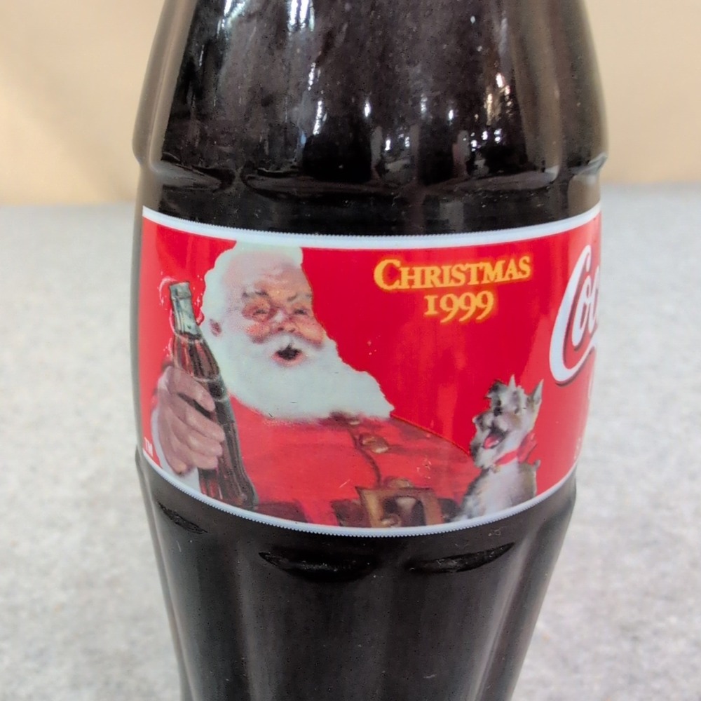 Vintage 1999 Coca-Cola Classic Christmas 8oz Glass Bottle Santa Claus Unopened - Picture 2 of 6